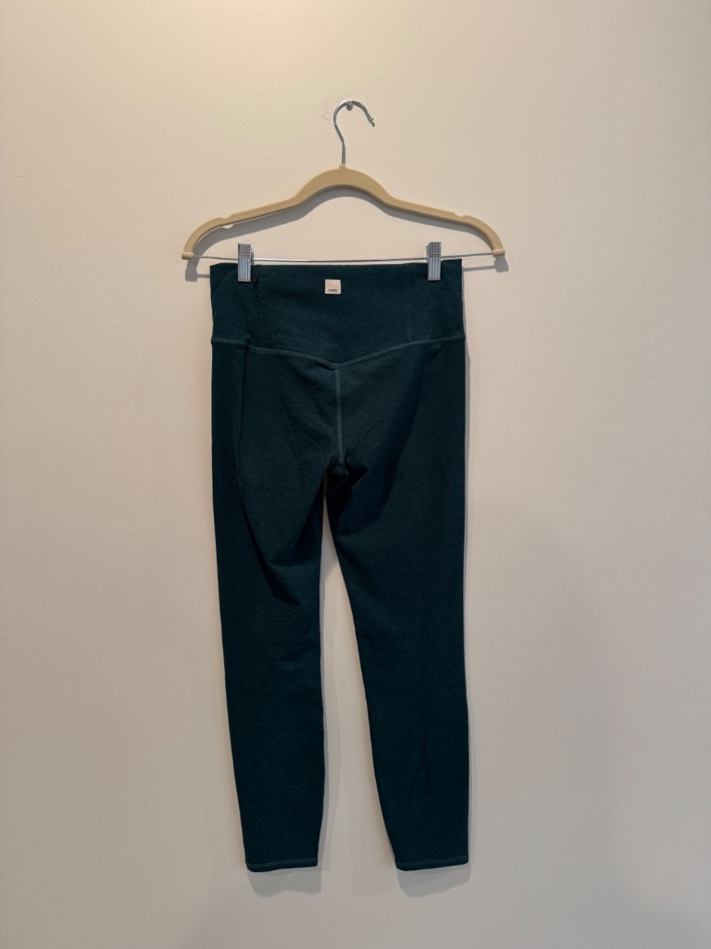 Vuori Leggings - Picture 3 of 3